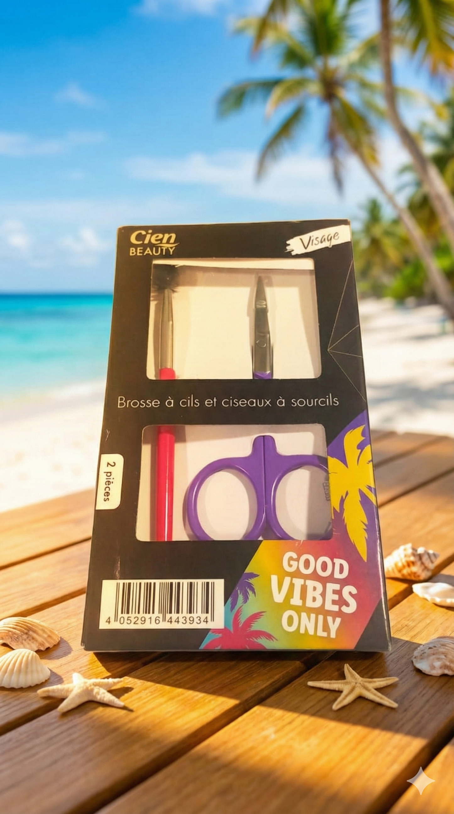 Cien BEAUTY face care set containing an eyelash brush and eyebrow scissors.